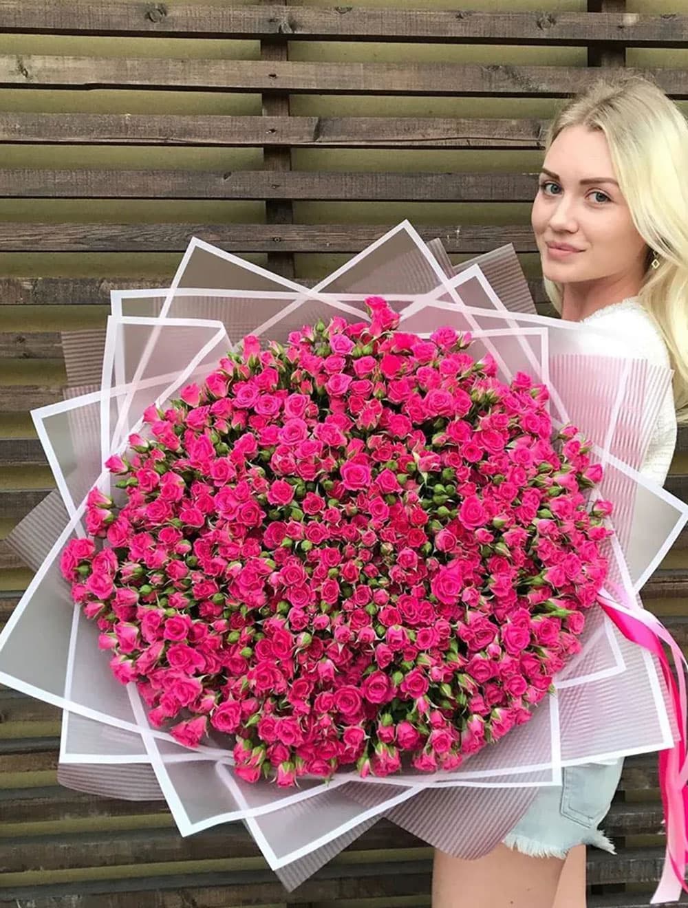 101 кустовая роза