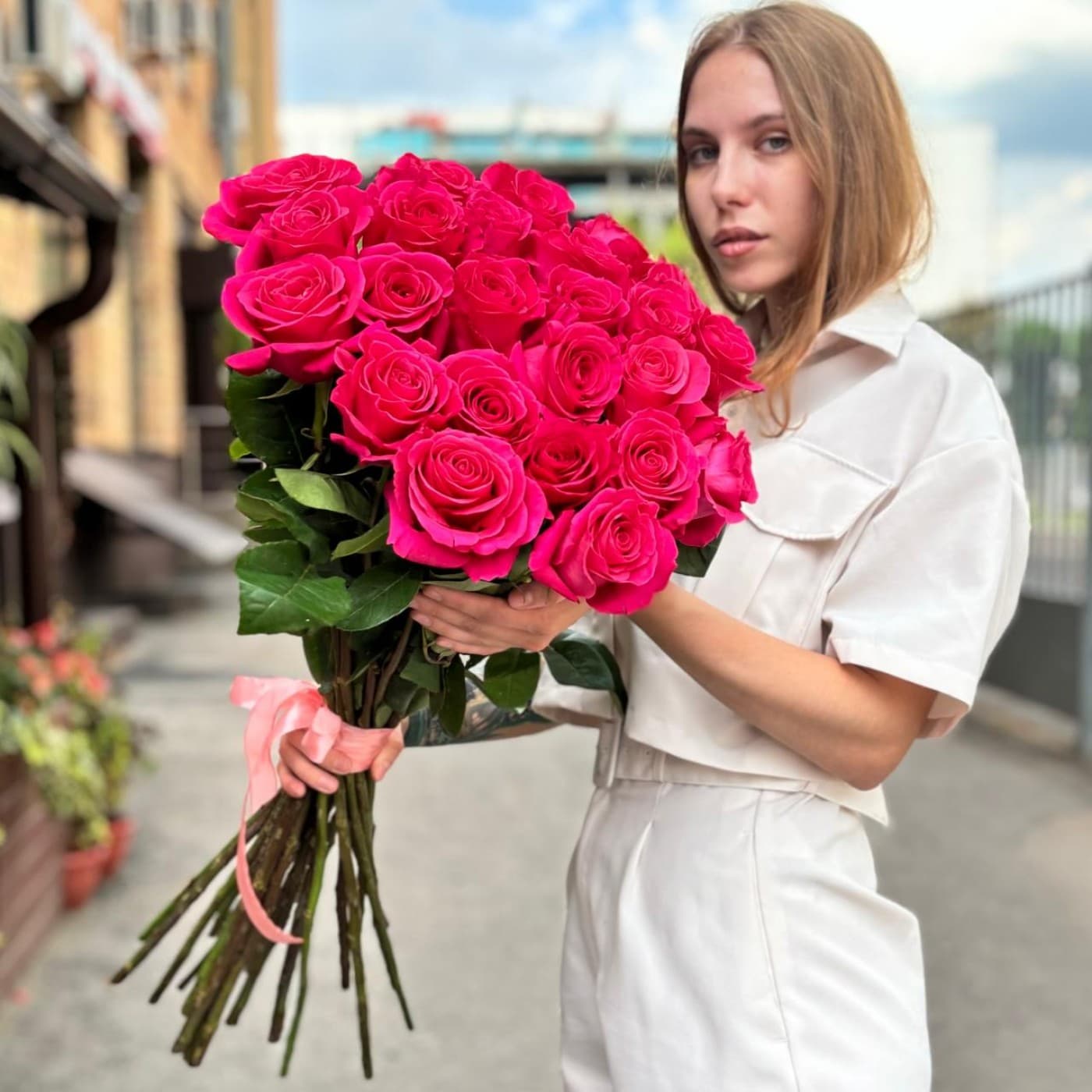 25 эквадорских роз 80 см "Pink Floyd" — фото 2 — купить в Тбилиси — фото 2