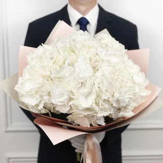 7 белых гортензий — купить в Тбилиси — фото 2