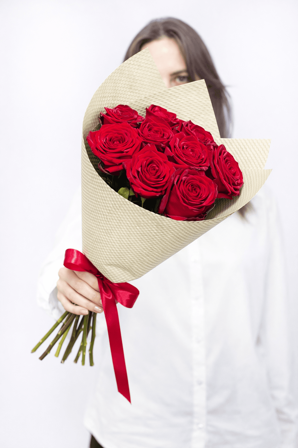 9 роз (цвет на выбор)