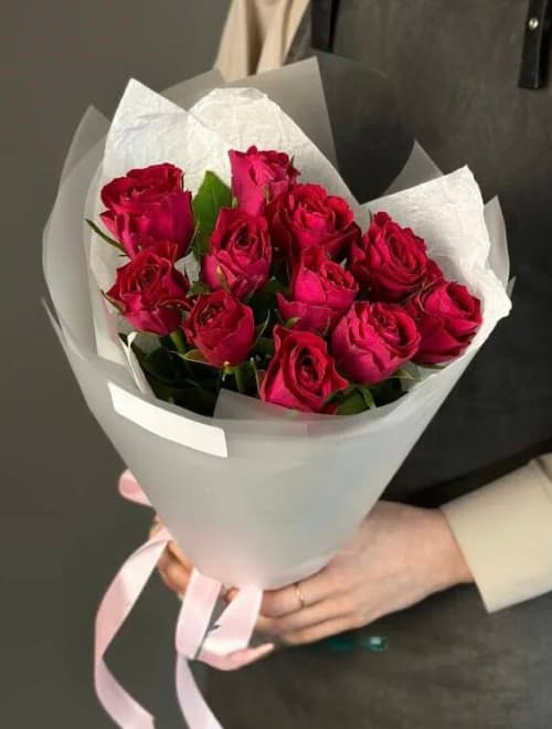 Букет из 11 роз (цвет на выбор)