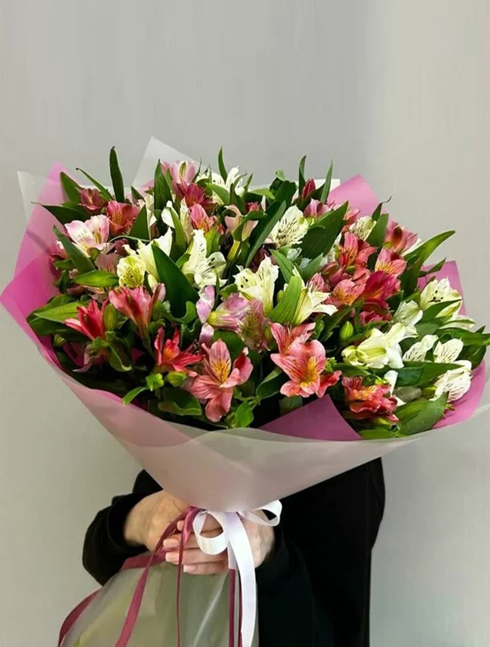 Букет из 25 альстромерий (цвет на выбор)