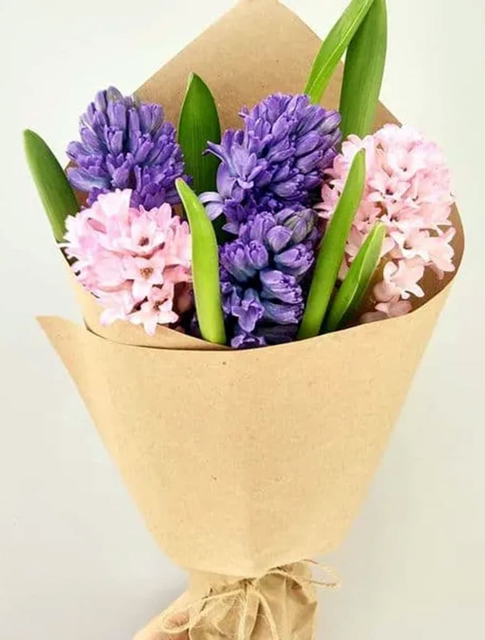 Букет из гиацинтов